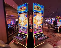 Giga3 aplikasi fitur lengkap – lobby slot dan live casino di layar smartphone